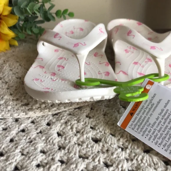 CROCS White Slide Sandals with Pink Flamingo Print - Kadee II - Picture 6 of 9